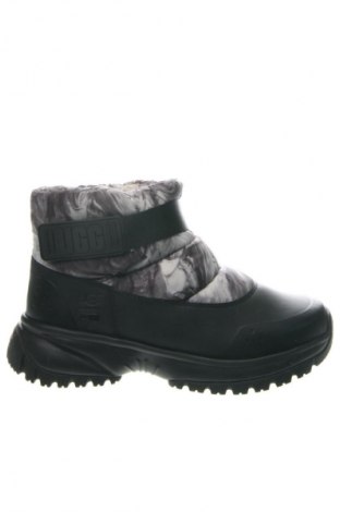 Дамски боти UGG Australia, Размер 39, Цвят Черен, Цена 111,63 €