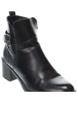 Дамски боти Unbranded, Размер 40, Цвят Черен, Цена 10,65 €