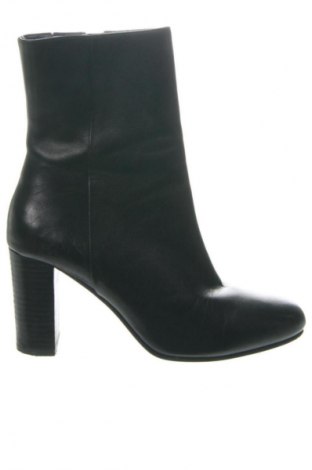 Γυναικεία μποτάκια United Colors Of Benetton, Μέγεθος 39, Χρώμα Μαύρο, Τιμή 37,99 €