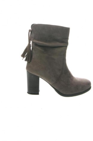 Дамски ботуши Lasocki, Размер 35, Цвят Бежов, Цена 38,95 €