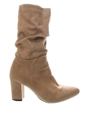 Дамски ботуши Unbranded, Размер 40, Цвят Бежов, Цена 39,36 €