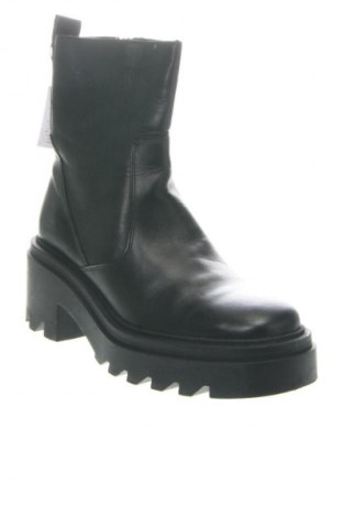 Dámské boty  Zign, Velikost 40, Barva Černá, Cena  1 949,00 Kč