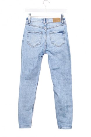 Dámske džínsy  Amisu, Veľkosť XS, Farba Modrá, Cena  8,95 €