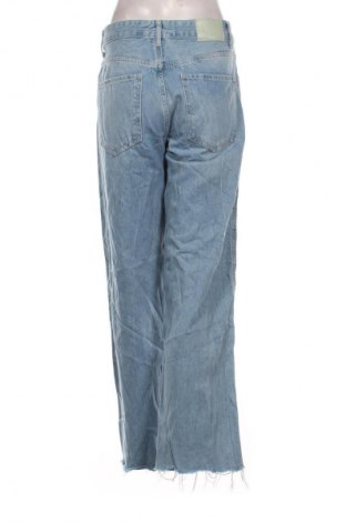 Дамски дънки Bershka, Размер L, Цвят Син, Цена 10,73 €