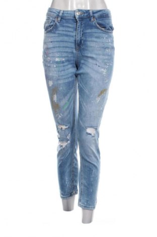 Дамски дънки Bershka, Размер S, Цвят Син, Цена 27,69 €