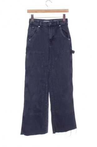 Дамски дънки Bershka, Размер XS, Цвят Син, Цена 12,18 €