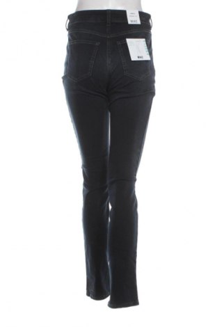 Дамски дънки Mac, Размер M, Цвят Син, Цена 20,96 €