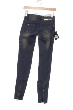 Damskie jeansy Sarah Chole, Rozmiar XS, Kolor Niebieski, Cena 32,99 zł