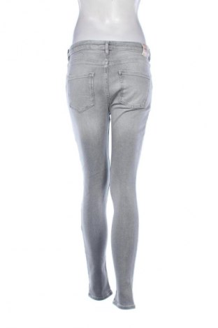 Дамски дънки Scotch & Soda, Размер M, Цвят Сив, Цена 12,27 €