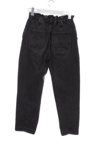 Γυναικείο Τζίν Stradivarius, Μέγεθος XS, Χρώμα Γκρί, Τιμή 4,99 €