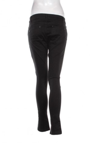 Дамски дънки Takko Fashion, Размер M, Цвят Черен, Цена 10,22 €