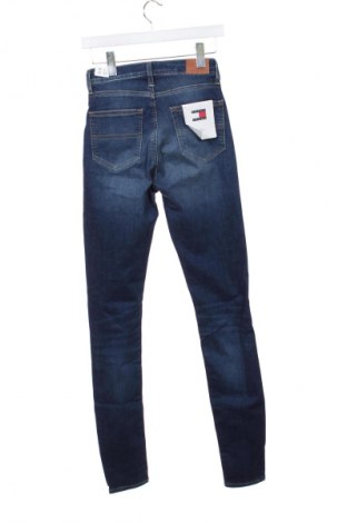 Дамски дънки Tommy Jeans, Размер XS, Цвят Син, Цена 30,67 €