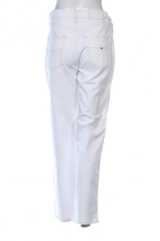 Blugi de femei Tommy Jeans, Mărime M, Culoare Alb, Preț 192,99 Lei