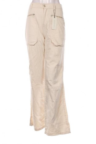 Дамски дънки Trendyol, Размер XS, Цвят Бежов, Цена 12,78 €