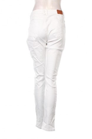 Γυναικείο Τζίν Unbranded, Μέγεθος XXL, Χρώμα Λευκό, Τιμή 13,99 €