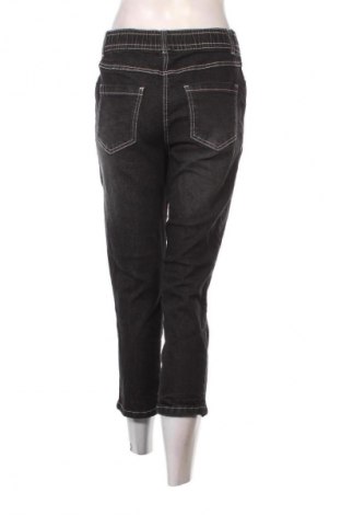 Дамски дънки Unbranded, Размер M, Цвят Черен, Цена 2,04 €