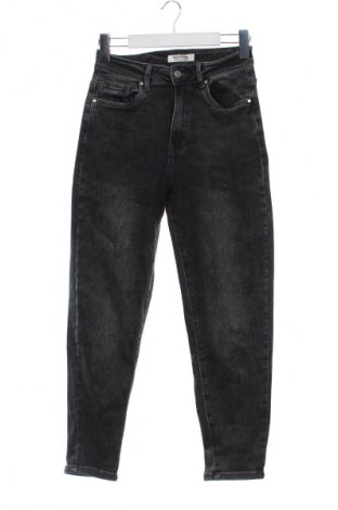 Дамски дънки Unbranded, Размер XS, Цвят Сив, Цена 4,60 €