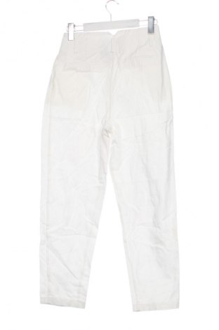 Дамски дънки Unbranded, Размер XS, Цвят Бял, Цена 4,09 €