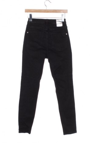 Дамски дънки Zara, Размер XXS, Цвят Черен, Цена 4,60 €