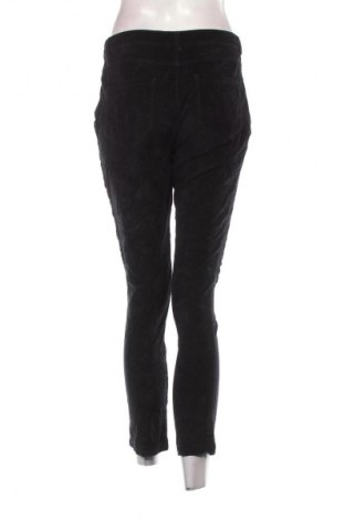 Dámske menčestráky United Colors Of Benetton, Veľkosť M, Farba Čierna, Cena  4,95 €