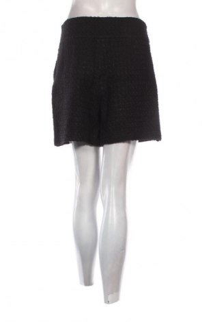 Damskie szorty Dika, Rozmiar M, Kolor Czarny, Cena 27,99 zł