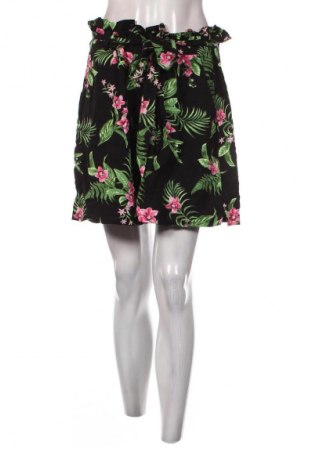 Női rövidnadrág Editor's Cut, Méret XL, Szín Sokszínű, Ár 3 299 Ft