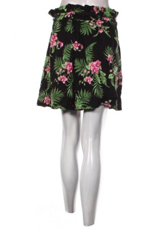 Női rövidnadrág Editor's Cut, Méret XL, Szín Sokszínű, Ár 3 299 Ft