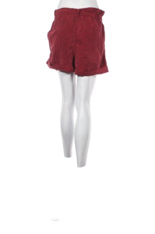 Damskie szorty Fb Sister, Rozmiar S, Kolor Czerwony, Cena 12,99 zł