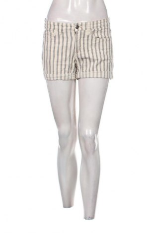 Dámské kraťasy  H&M L.O.G.G., Velikost S, Barva Vícebarevné, Cena  136,00 Kč