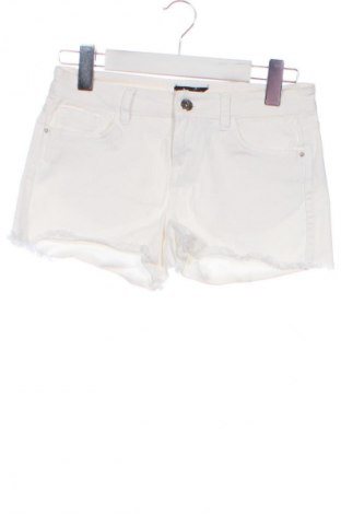 Damen Shorts Jennyfer, Größe S, Farbe Weiß, Preis € 3,99