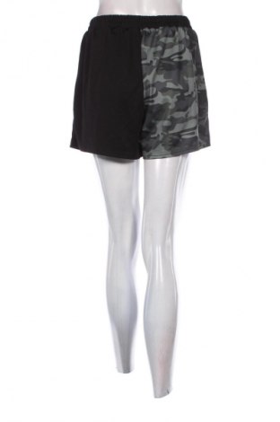 Dámské kraťasy  SHEIN, Velikost S, Barva Vícebarevné, Cena  49,00 Kč