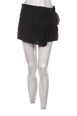 Дамски къс панталон SHEIN, Размер L, Цвят Черен, Цена 4,09 €