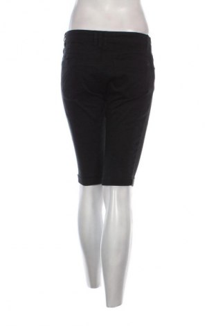 Дамски къс панталон Terranova, Размер L, Цвят Черен, Цена 5,00 €
