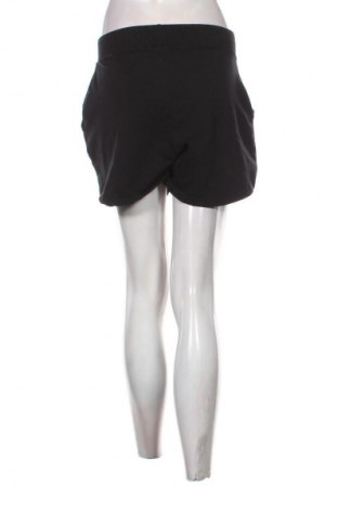 Dámské kraťasy  Trendyol, Velikost S, Barva Černá, Cena  169,00 Kč