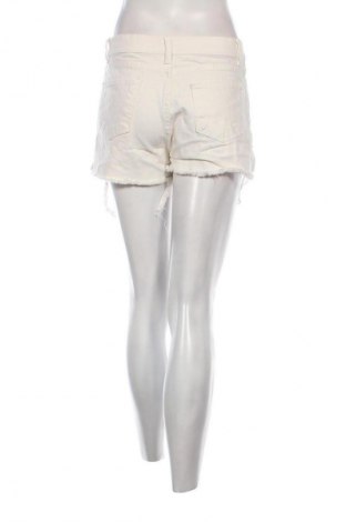 Дамски къс панталон Unbranded, Размер L, Цвят Бял, Цена 7,66 €