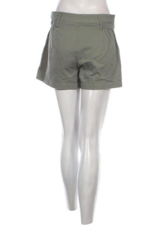 Дамски къс панталон Unbranded, Размер S, Цвят Зелен, Цена 5,00 €