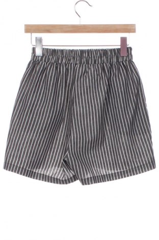Дамски къс панталон Unbranded, Размер XS, Цвят Многоцветен, Цена 5,00 €