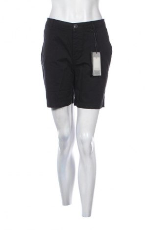 Дамски къс панталон Chiemsee, Размер L, Цвят Черен, Цена 19,42 €