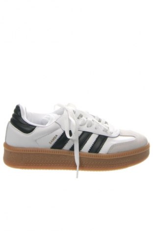 Дамски обувки Adidas, Размер 37, Цвят Бял, Цена 55,21 €