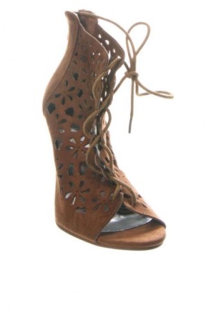 Γυναικεία παπούτσια Body Flirt, Μέγεθος 38, Χρώμα Καφέ, Τιμή 10,74 €