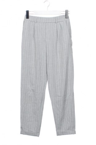 Γυναικείο παντελόνι Bershka, Μέγεθος XS, Χρώμα Γκρί, Τιμή 4,99 €