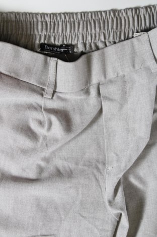 Pantaloni de femei Bershka, Mărime M, Culoare Gri, Preț 30,99 Lei