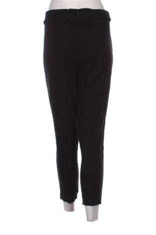 Dámské kalhoty  Bershka, Velikost L, Barva Černá, Cena  119,00 Kč