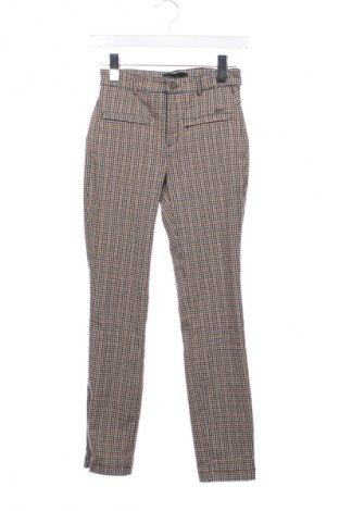 Дамски панталон C.Ro, Размер XS, Цвят Многоцветен, Цена 3,57 €