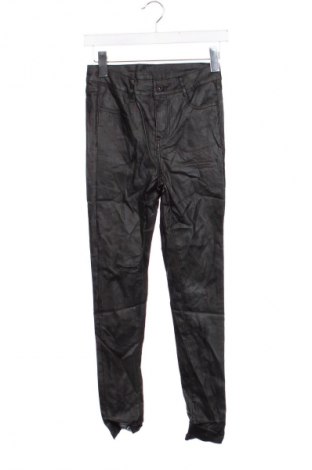 Damskie spodnie Clockhouse, Rozmiar S, Kolor Kolorowy, Cena 7,99 zł