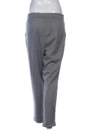 Damskie spodnie F&F, Rozmiar M, Kolor Kolorowy, Cena 26,79 zł