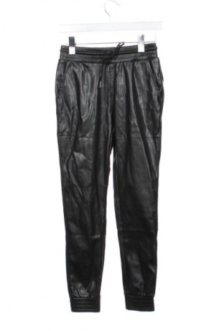 Дамски панталон Newplay, Размер XS, Цвят Черен, Цена 2,04 €