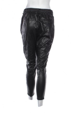 Pantaloni de femei ONLY, Mărime M, Culoare Negru, Preț 20,99 Lei