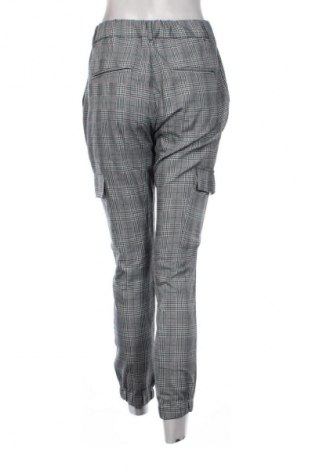 Dámské kalhoty  Pull&Bear, Velikost M, Barva Vícebarevné, Cena  189,00 Kč