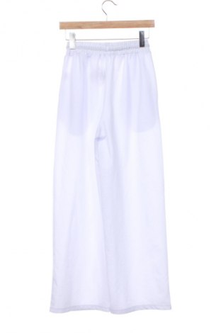 Дамски панталон SHEIN, Размер XS, Цвят Бял, Цена 4,09 €